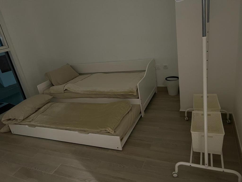 Next To Yas Island'S Gems - Canal+Pool View Apartment Abu Dhabi Exterior photo