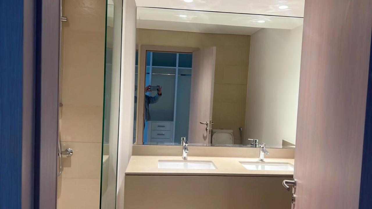 Next To Yas Island'S Gems - Canal+Pool View Apartment Abu Dhabi Exterior photo